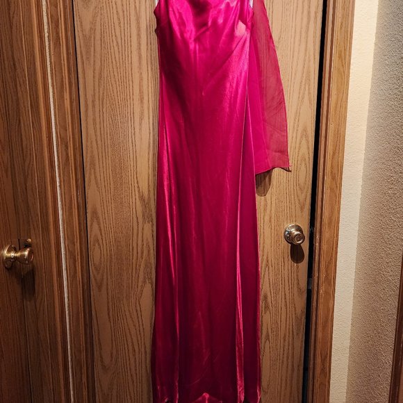 Evening Dress - Picture 1 of 10